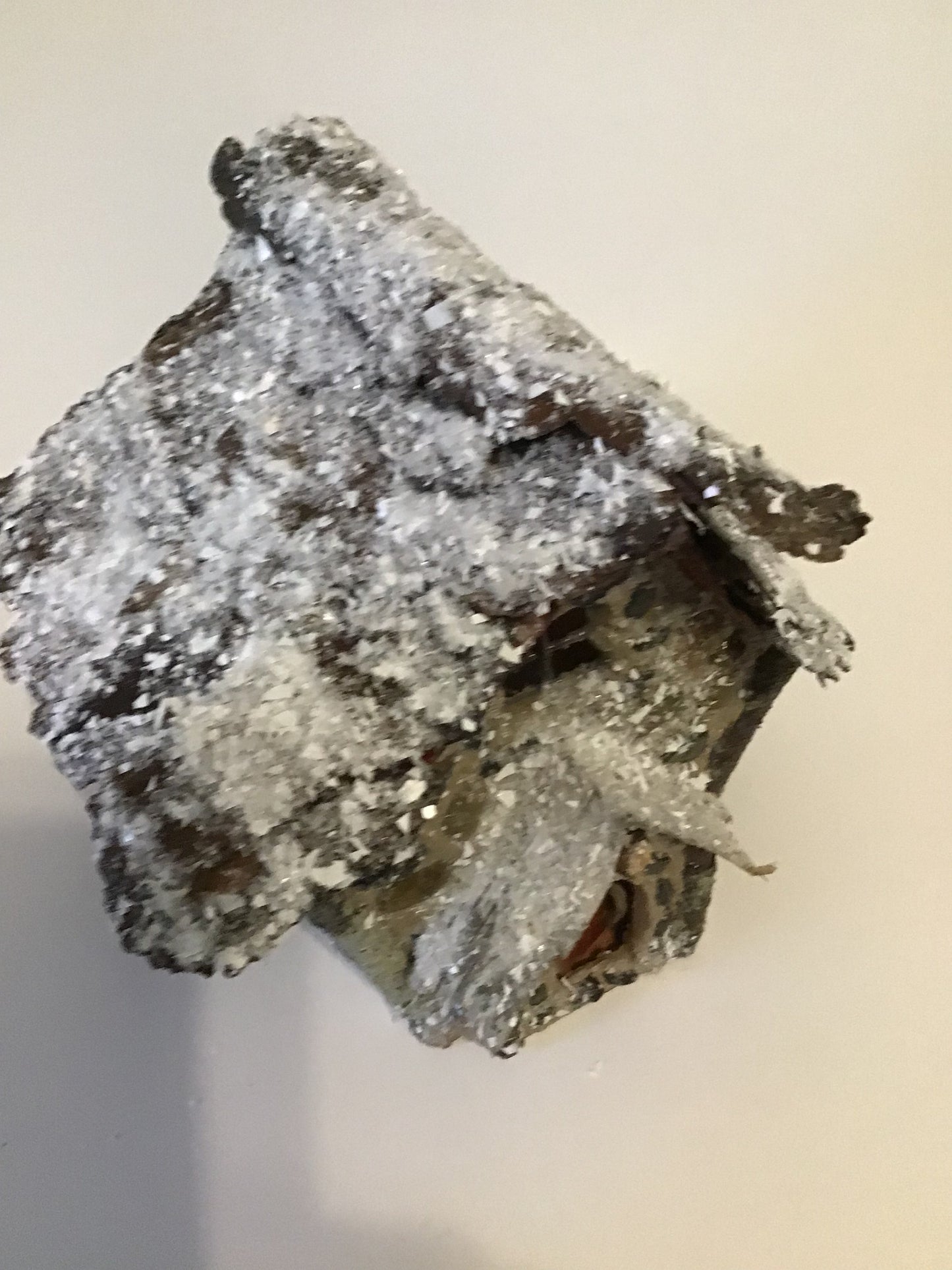 The Frost Pedal Cottage Fairy House, Hand-Made, Stone, Pine Bark, Artificial Snow, Charming Home and Garden Decor, #CM25-023